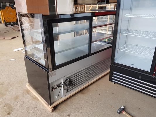 Air Cooling Ice Cream Showcase Freezer SS304 1200L Curved Glass