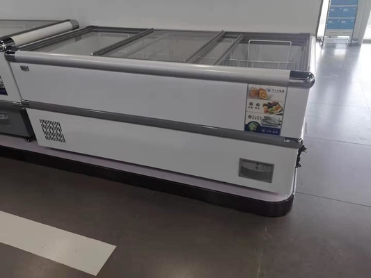 866L Supermarket Island Freezer
